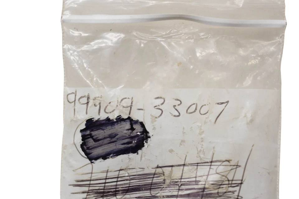 Clips de cinturón Shindaiwa 99909-33007 cantidad 2 NOS Foto 3 de 3