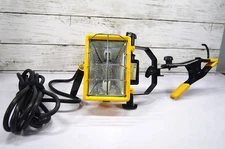 REGENT LIGHTING 150 Watt Halogen/Quartz Adjustable Work Light 120 V T-3