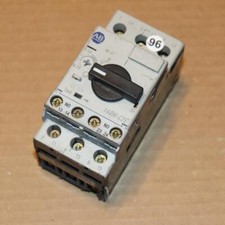 Allen Bradley 140M-C2E-A40 Motor Protection Breaker w/ 140M-C-AFA20 Aux Contact