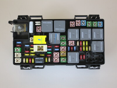 08 Dodge Caravan RTB0CC04B Totally Integrated Power Control BCM Module