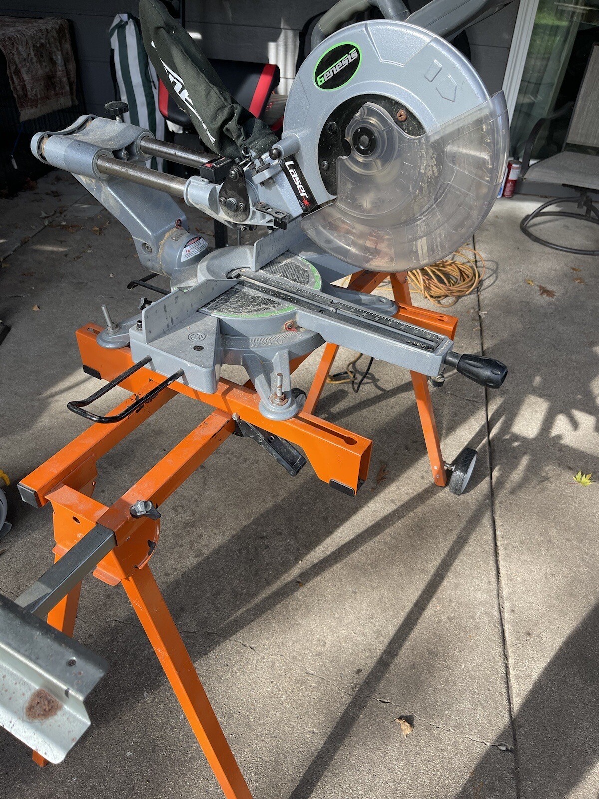 Genesis 10 inch Compound Miter Saw With Laser GMS1015LC 796716364122