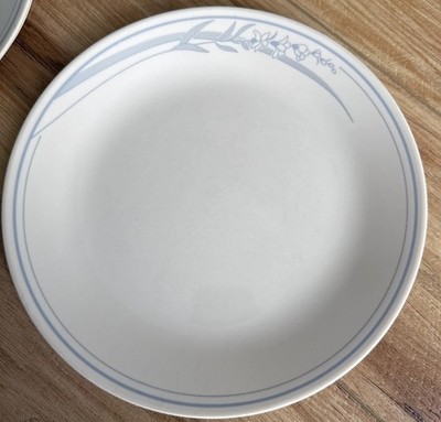 4 Vintage Corelle By Corning Blue Lily Dinner Plates 10 1/4'' -