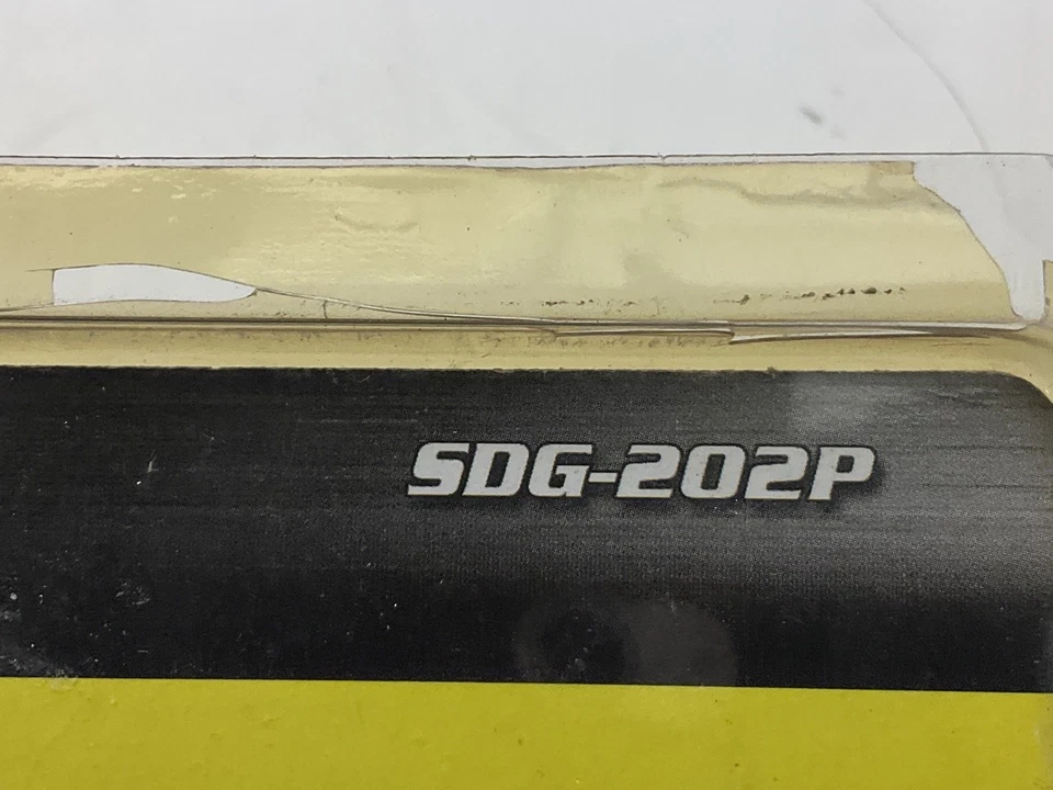 Cubierta de puerta de llenado de combustible de acero inoxidable pulido Bully para Ford F-150 2005-2008 Foto 4 de 4