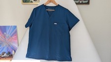 FIGS Technical Collection Teal Blue V-Neck Scrub Top Size L Chest Pocket Used