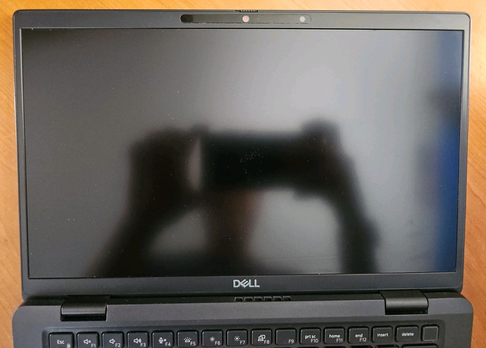 Dell Latitude 7320, 13.3-Inch Laptop, with Intel Core i7-1165G7, 128 GB NVMe Solid State Drive, Windows 11 Pro