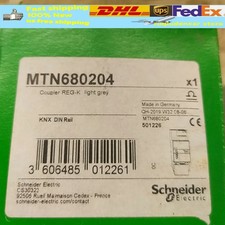 SCHNEIDER ELECTRIC MTN680204 COUPLER KNX REG-K light grey