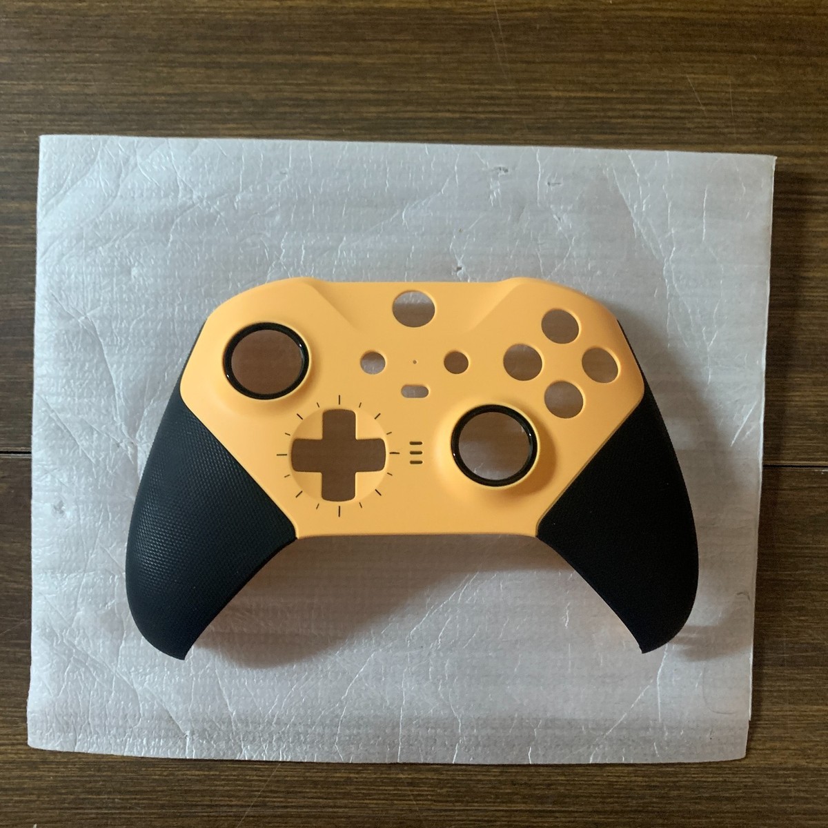 eXtremeRate Matte Chroom Goud Accent Rings Accessoires voor Xbox One Elite, Elite Series 2 Controller, Vervangende Onderdelen Profielschakelaarknoppen voor Xbox One Elite Controller - Pak van 2 eXtremeRate Matte Chroom Goud Accent Rings Accessoires voor Xbox One Elite, Elite Series 2 Controller, Vervangende Onderdelen Profielschakelaarknoppen voor Xbox One Elite Controller - Pak van 2