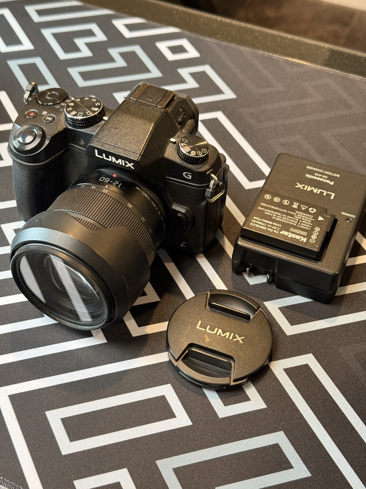 Panasonic LUMIX G85 4K Mirrorless Camera - Black (Kit w/ ASPH 12-60mm Lens)