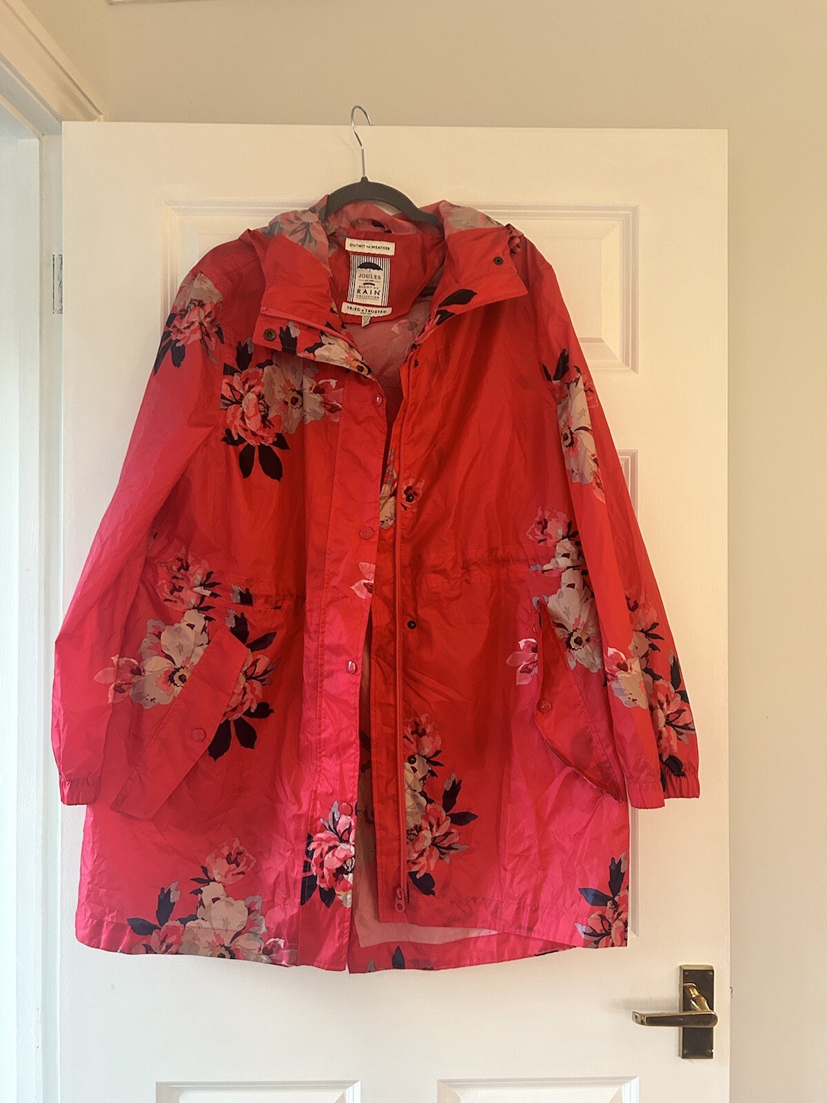 Joules Women's Golightly Printed Packable Waterproof Raincoat Jacket