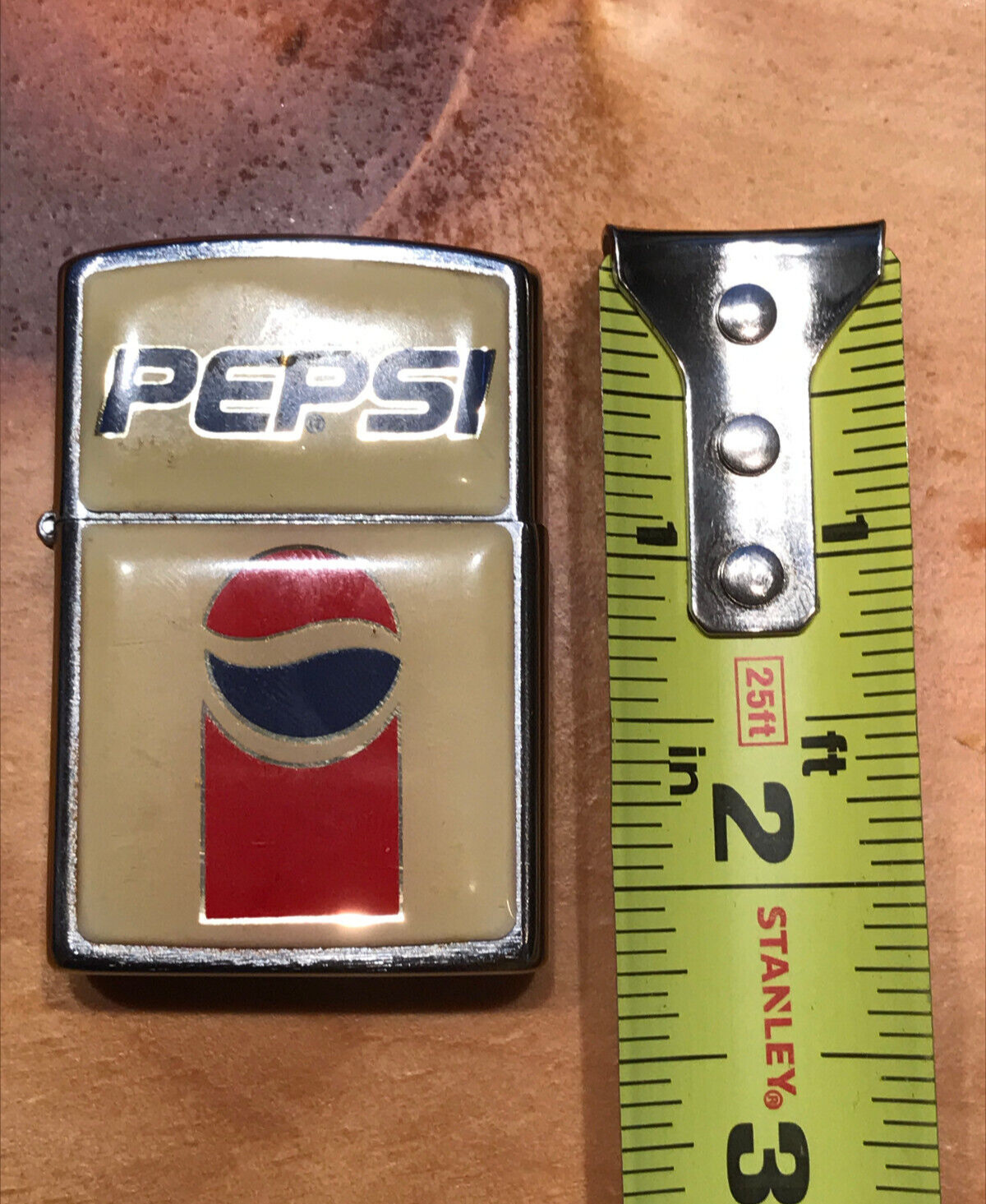 VINTAGE COLLECTIBLE PEPSI COLA LOGO CIGARETTE LIGHTER