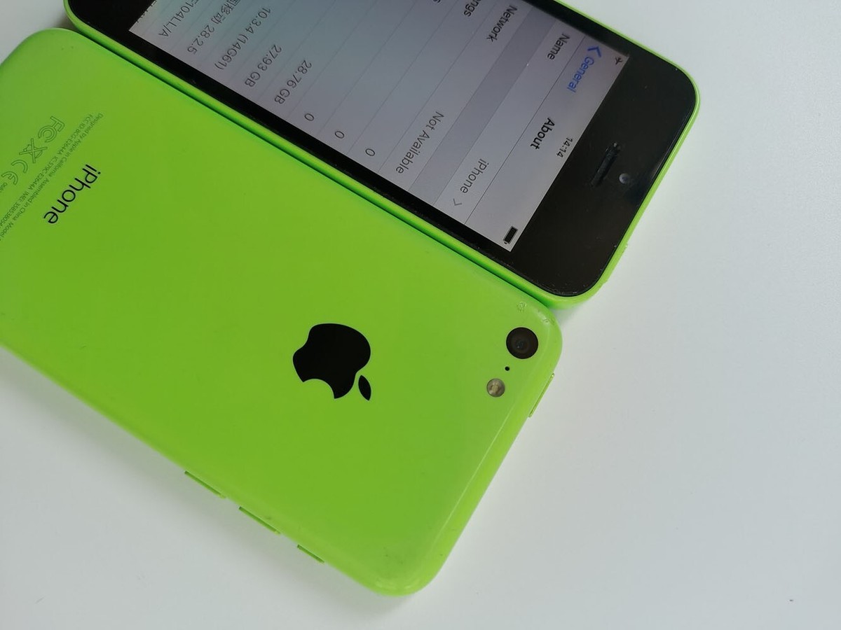 100% Good working Apple iPhone 5c 8/16/32GB Green Unlocked