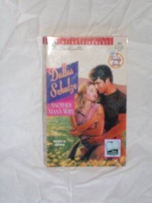 Another ManS Wife (Heartbreakers, A Family Circle) (Silhouette Intimate  - GOOD