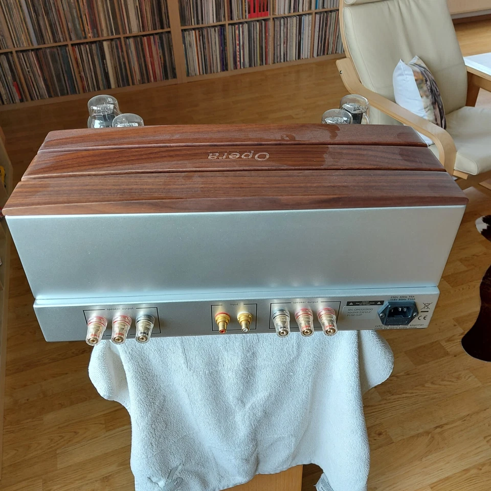 OPERA Consonance Röhren Endstufe Cyber 10 p UNIKAT! - Bild 4 von 4