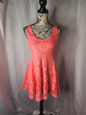 Aeropostale Hot Pink Lace Tank Top Junior's Size Medium 