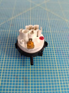 Miele Geschirrspüler Druckschalter Niveauschalter T.Nr 05380923 05380920