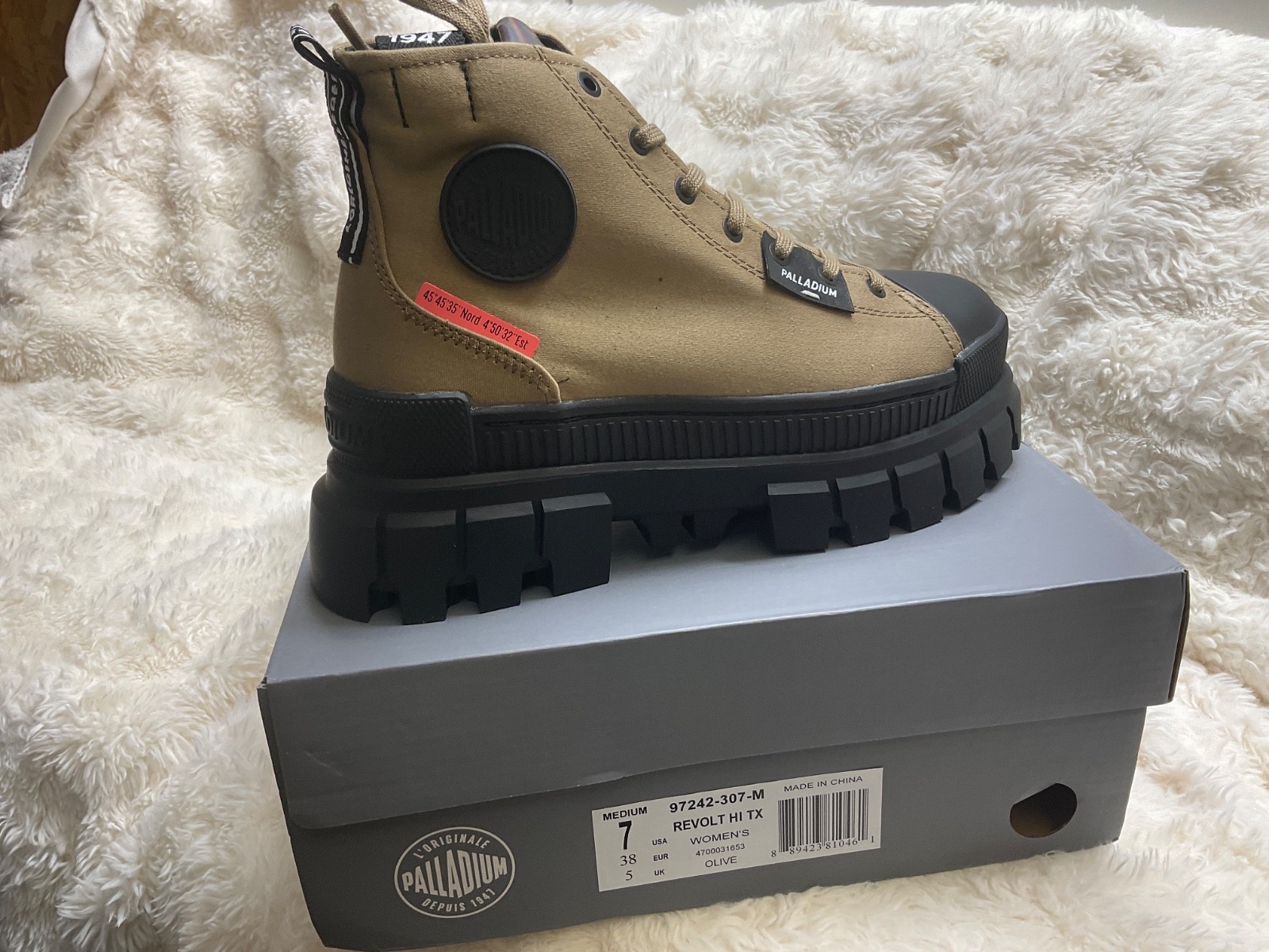Palladium Womens Revolt Hi TX Ankle Boots Olive Lace-Up Platform Shoes Sz 7
