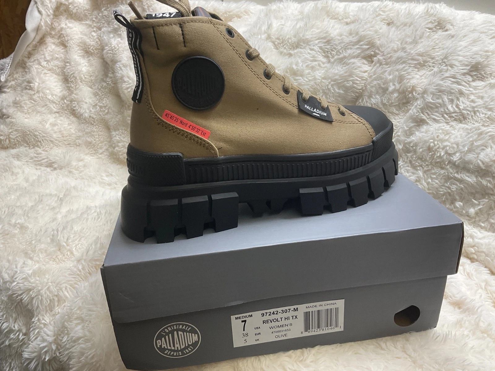 Palladium Womens Revolt Hi TX Ankle Boots Olive Lace-Up Platform Shoes Sz 7
