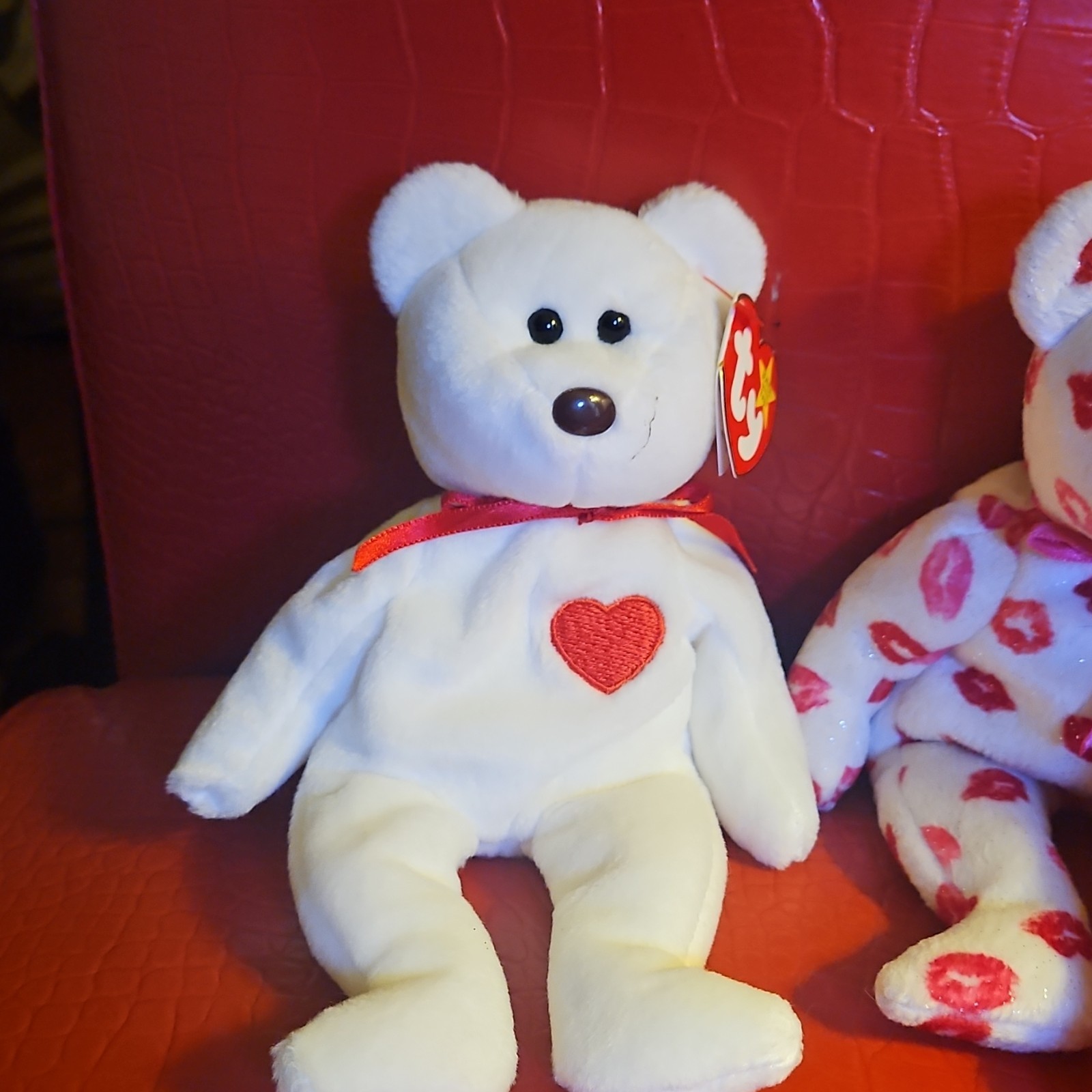 Lot of 5 Ty Valentine's Beanie Babies Valentino Kissy Sizzle Valentina Retired  thumbnail 2