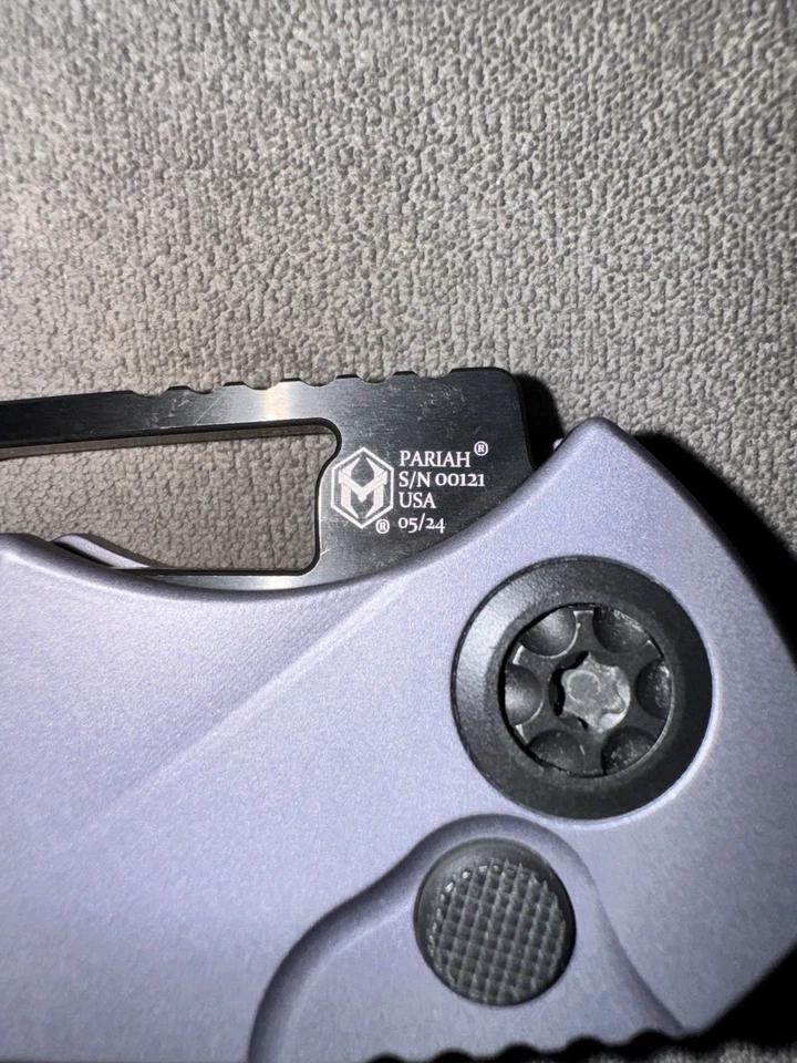 Heretic Pariah Punto de Caída Manual DLC Hoja Magnacut Gris Mango de Aluminio Foto 3 de 4