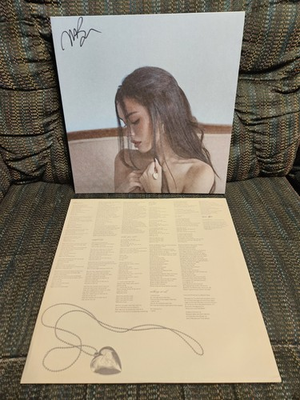 #ad #ad Signed Madison Beer Locket Black Vinyl Cover Sleeve Auto Record Autographed $149.99