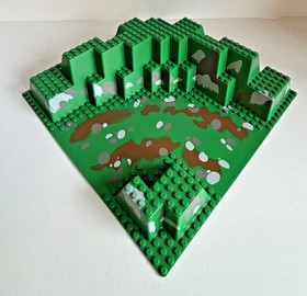 Lego 6024 Raised Baseplate for Dark Forest Fortress #6079 Free Shipping!