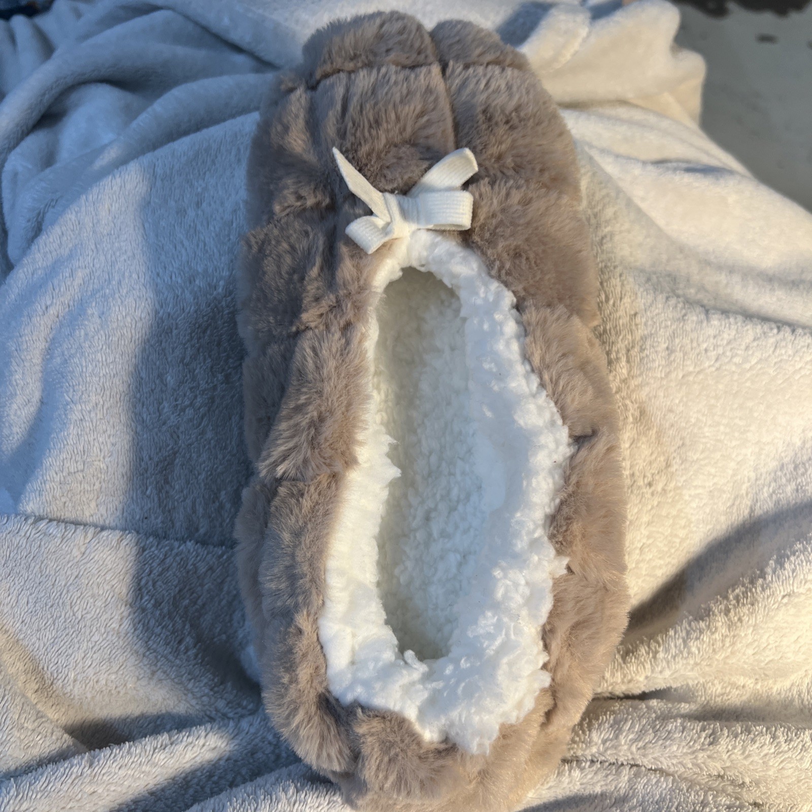 APL Brookstone Confezione 2 Calzini Ciabatte Donna Accoglienti Taglia 7 8 Colore Crema