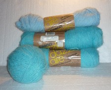 CARON DAZZLE AIRE YARN FOUR 4 SKEINS TOTAL: 10.9 OZ. ICED JADE/SKY BLUE NOS