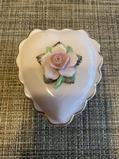 Vintage Denton Best bone China England Elegant Heart  W/ Flower  Trinket Dish