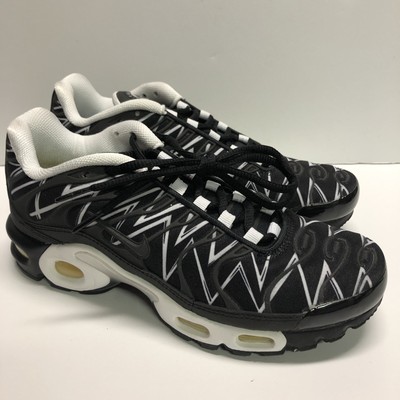 air max plus tn black shark