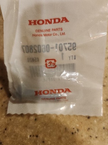NOS HONDA CB125 CB750 CB900 CB400SF Meter Cover Bolt PART# 95701-0602807 - Picture 2 of 2