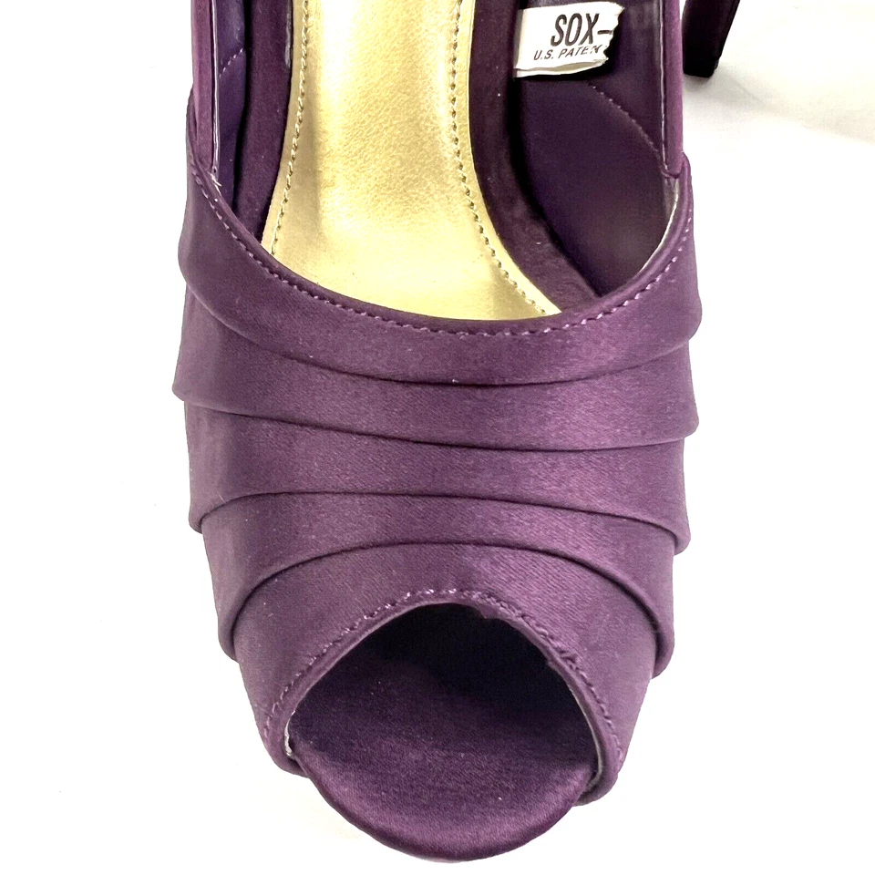 MOSSIMO Zapatos Tacones Mujer 5.5 Púrpura Satinado Punta Abierta 3" Tacón Boda Fiesta Evento Foto 3 de 4