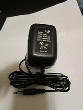 New AC / DC Volt Adapter Power Supply 120VAC To  6VDC / 150 mA