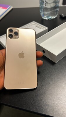 Apple iPhone 11 Pro Max - 64GB - Gold (Ohne Simlock) (Dual-SIM)
