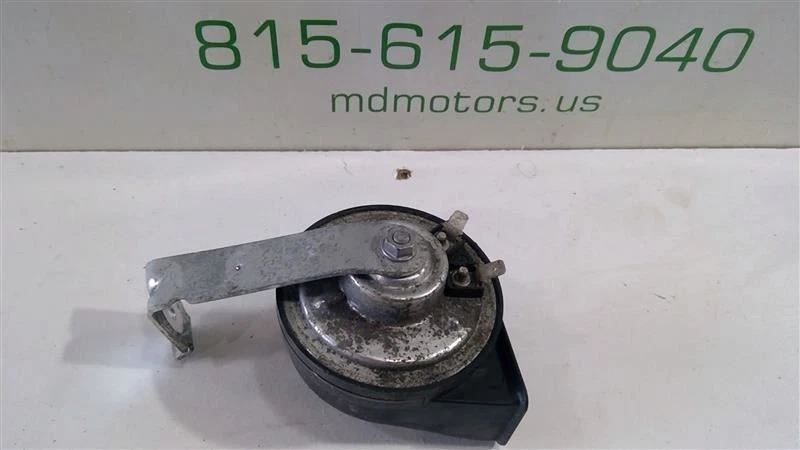 2019 - 2022 道奇挑战者低音喇叭信号和支架原始设备制造商 — 第 3/4 张图片