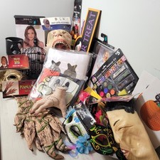 Halloween Decor Misc Scary Masks Pretty Costumes Light Up Cards Makeup Lot