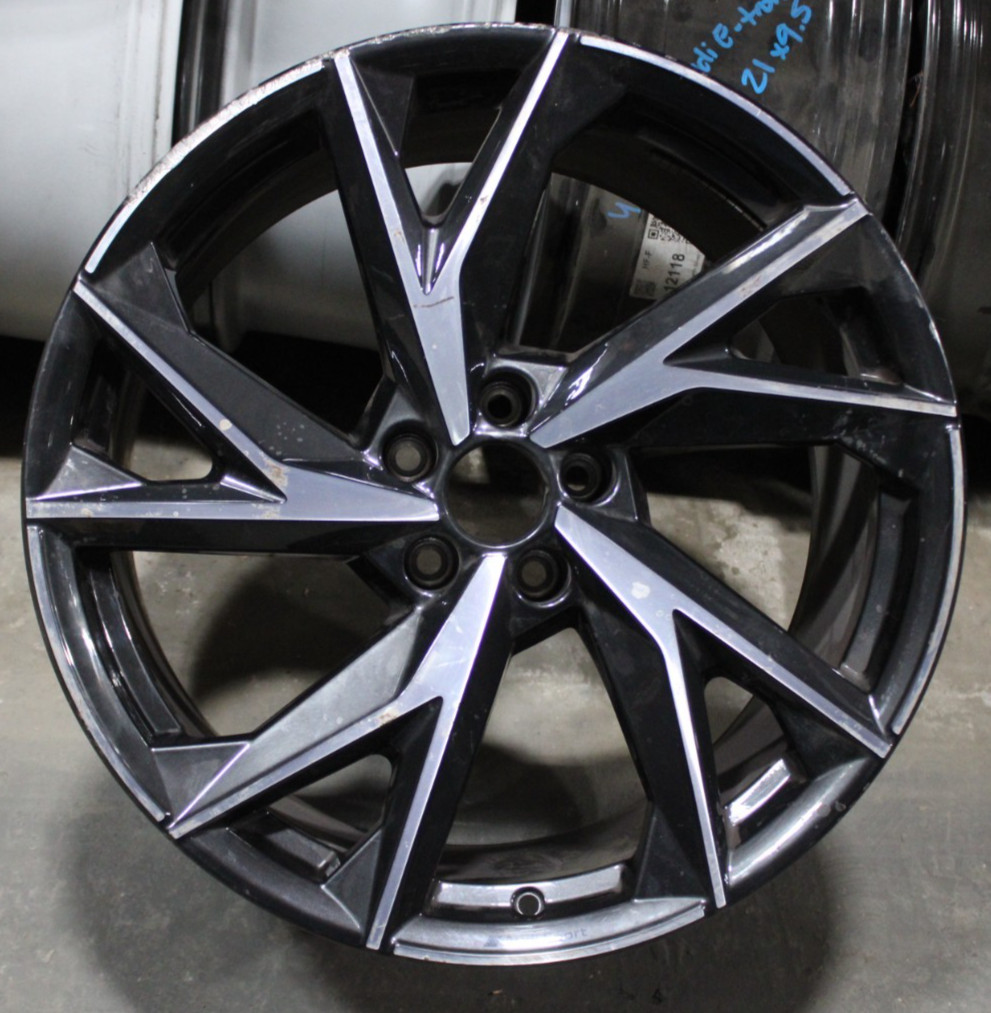 Audi R8 2021-2023 Wheel P/N 4S0601025CC