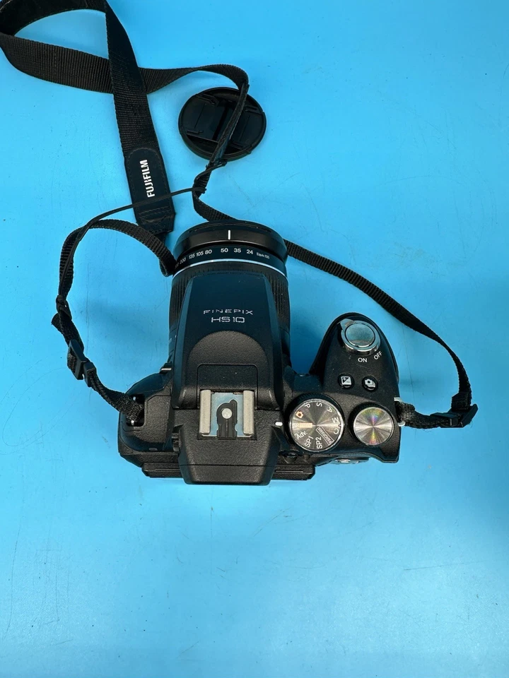 Fujifilm FinePix HS10 10.3MP Digital Bridge Camera, Black - Tested - Image 4 of 4