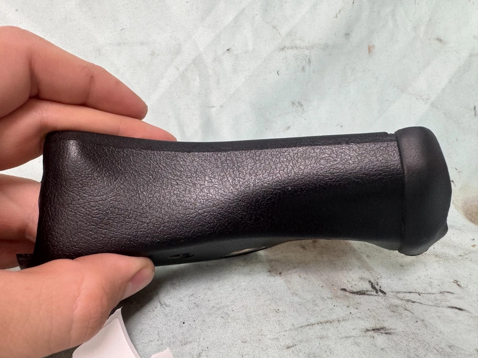 87-90 Nissan Pulsar NX Body Cover Side Trim Left Right 76964-80M00 76966-80M00 - Image 4 of 4