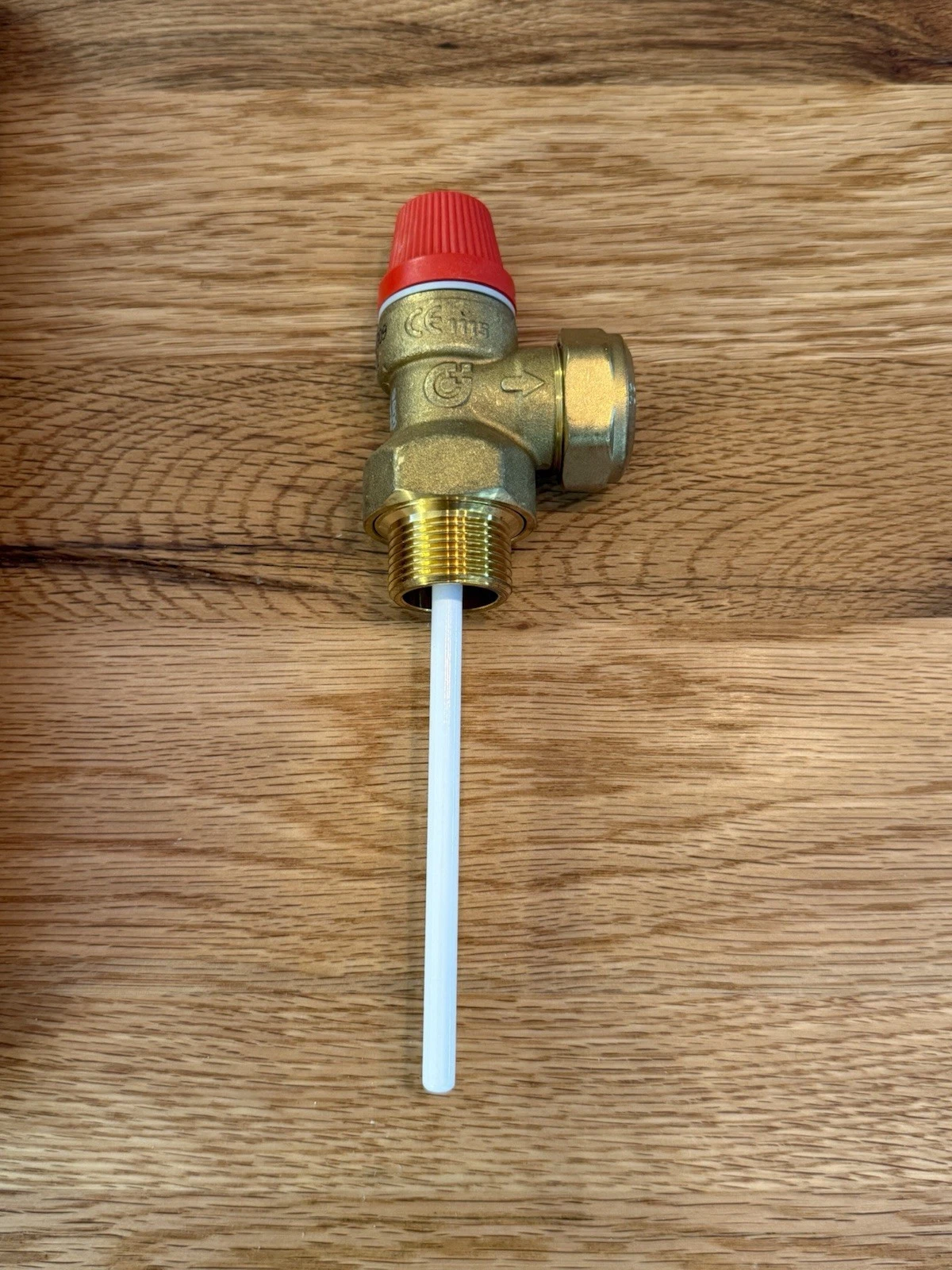 Altecnic 969040 AT-1-16 7 Bar 3/4" 90°C Pressure And Temperature Relief Valve
