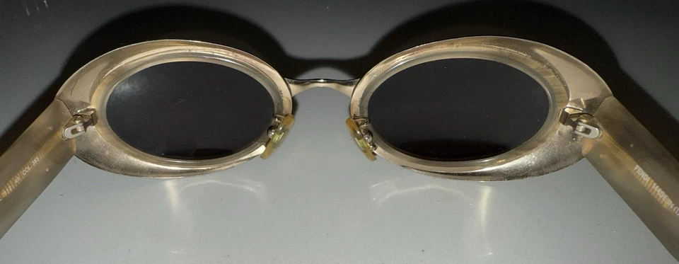 Gafas de sol Fendi vintage para mujer años 90 Foto 4 de 4