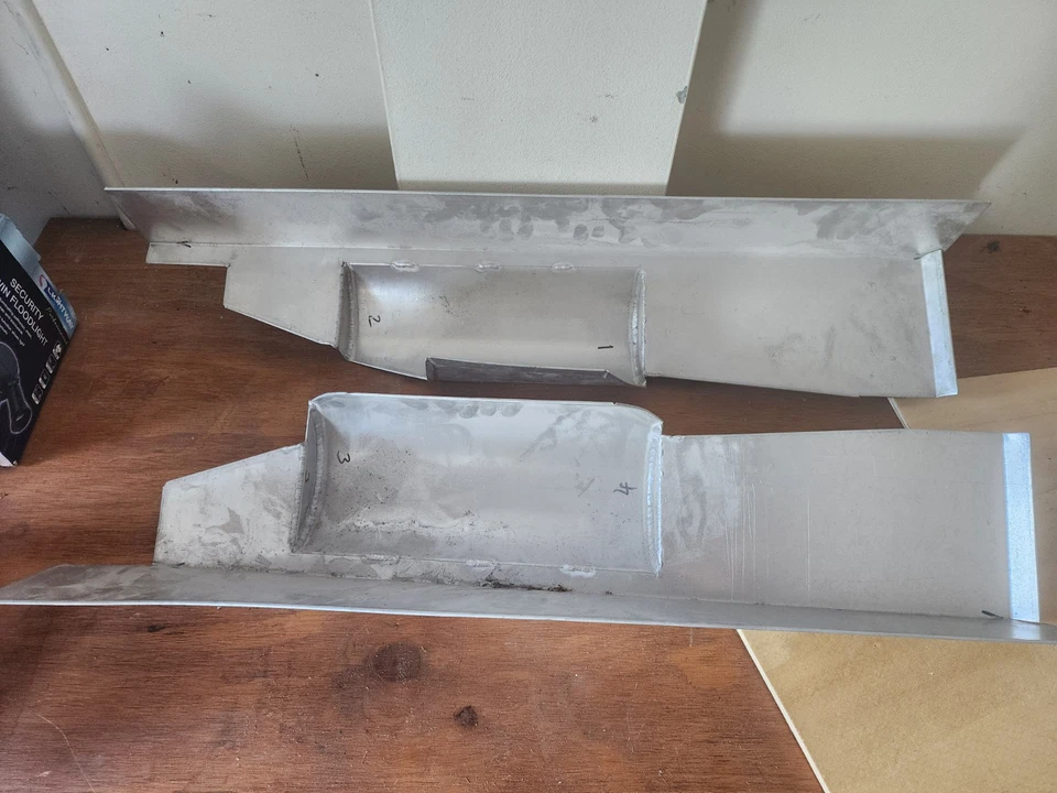 Aston Martin Classic AMV8 Front Exhaust Heat Protection Shields - Image 2 of 2