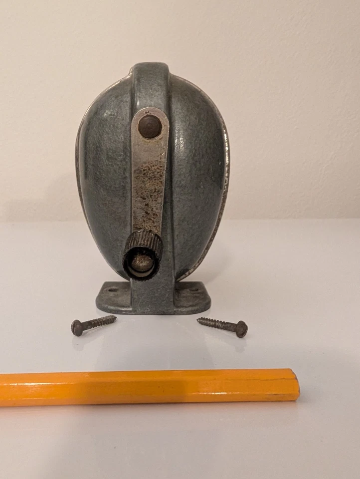 SACAPUNTAS DE ESCRITORIO VINTAGE BOSTON 1 AGUJERO MANIVELA 2 tornillos originales MTG Foto 3 de 4