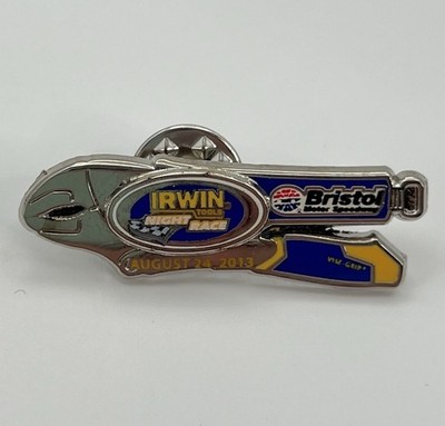 2013 NASCAR Bristol Irwin Tools Night Race Vise-Grip Pliers Tool Shape Lapel Pin