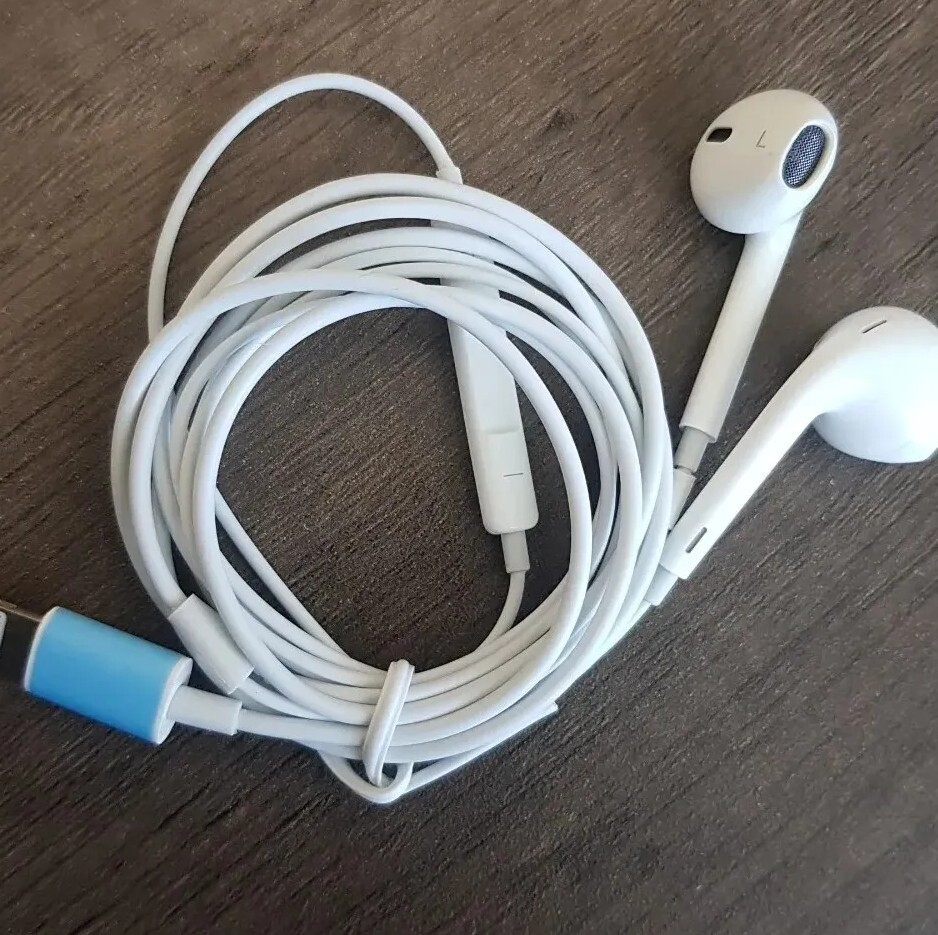 Wired Headphone Earphones for Apple iPad iPhone X 7 8 11 12 13
