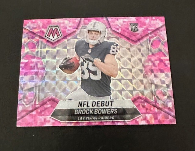 2024 Panini Mosaic - NFL Debut Pink Camo Mosaic Prizm #286 Brock Bowers (RC)