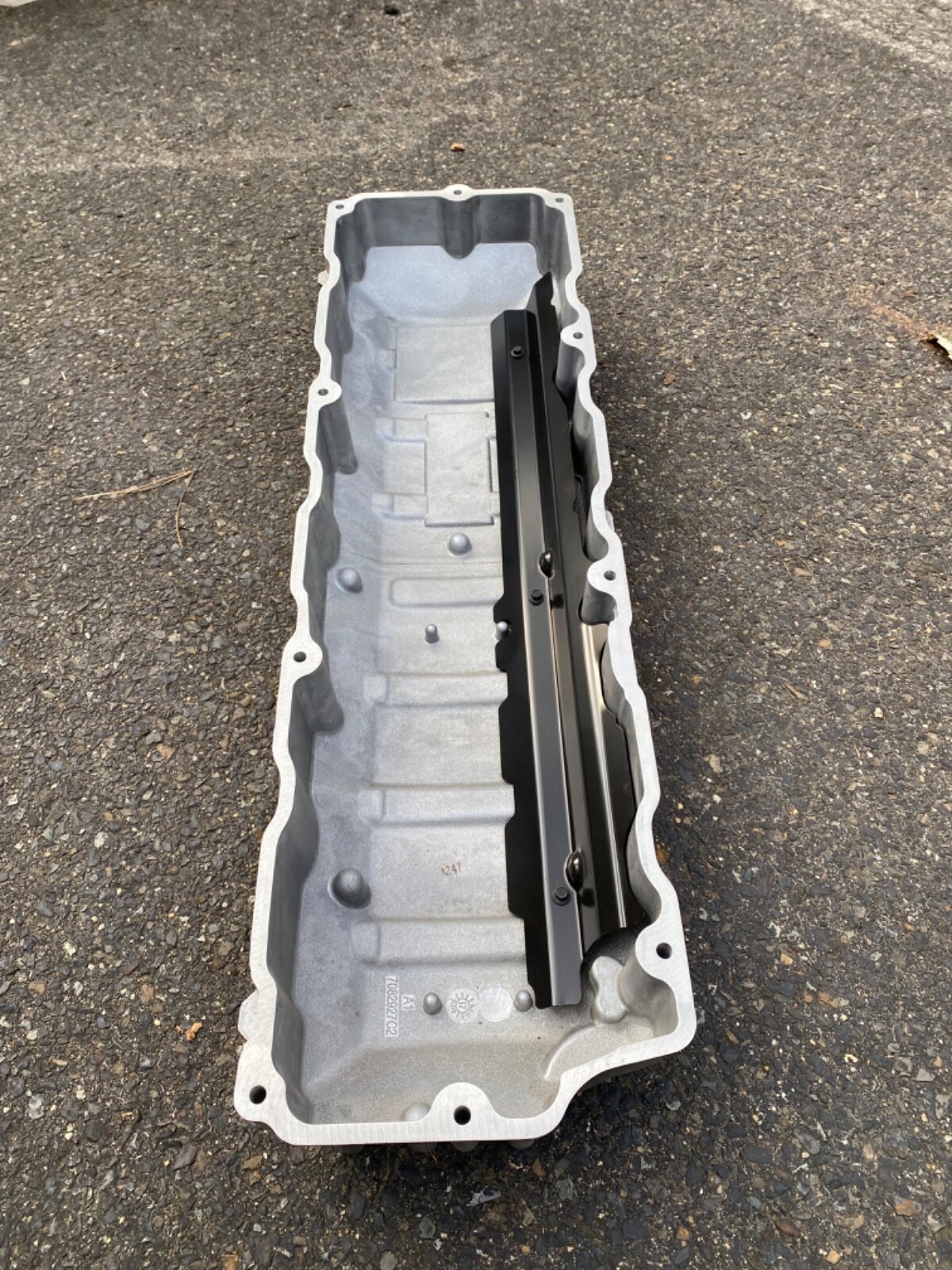 7082927C2 INTERNATIONAL Maxxforce VALVE COVER eBay