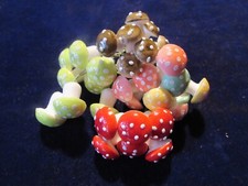 Vintage 40pc Polka Dot 5/8"-3/4" Mushroom Spun Cotton Millinery Craft Lot Y19b