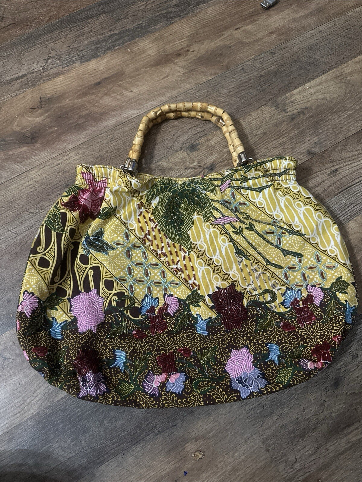 Nine West Yellow Beaded Handbag with Pink Lining Black Wood Handle