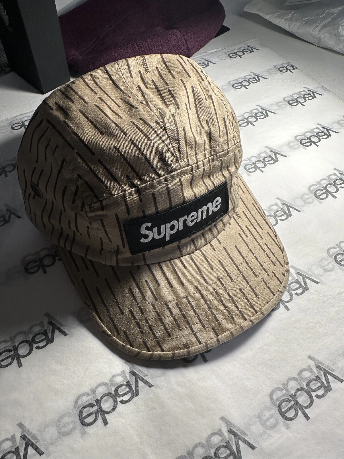 Casquette de camp militaire Supreme FW24 marron goutte de pluie brodée taille unique neuve