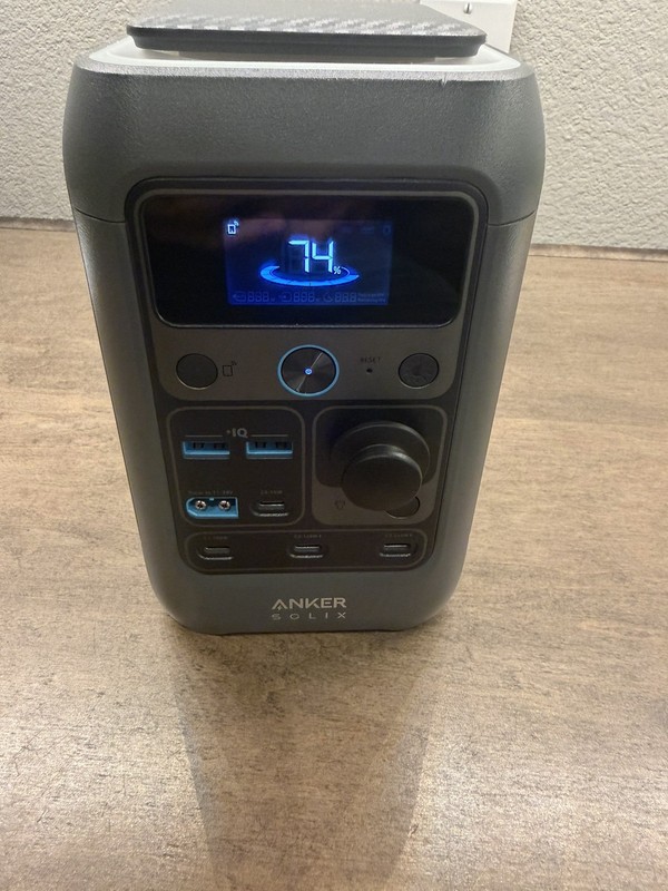 Anker SOLIX C300 - Lightly Used